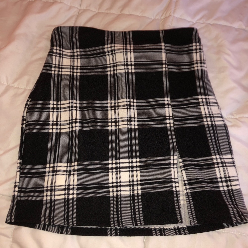 Pencil skirt
